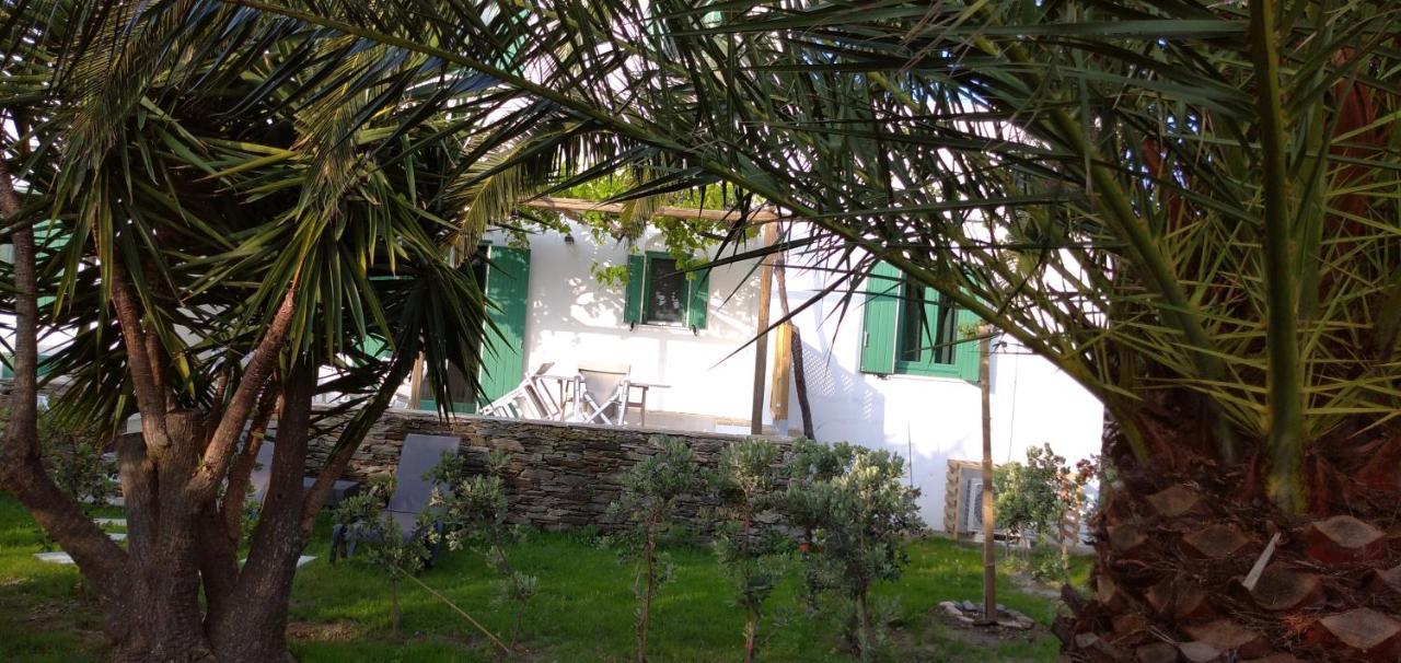 Ancient Meropia, Vakantiehuis *